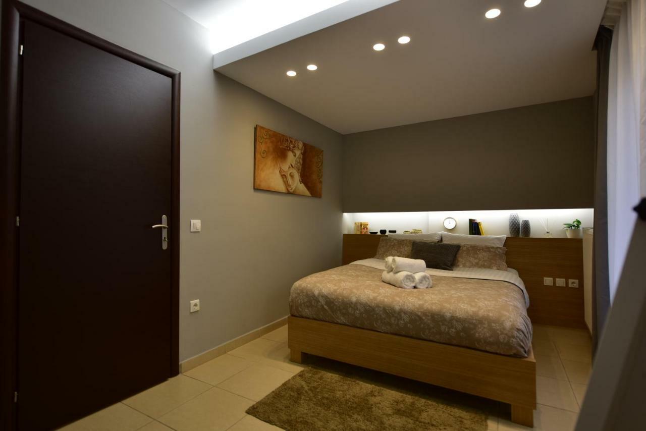 Apartment M&d Luxury In Athens